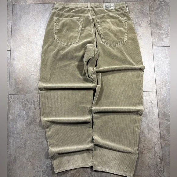 Levi’s Silvertab Vintage 90s Rare Baggy Corduroy Khaki Jeans 36x33